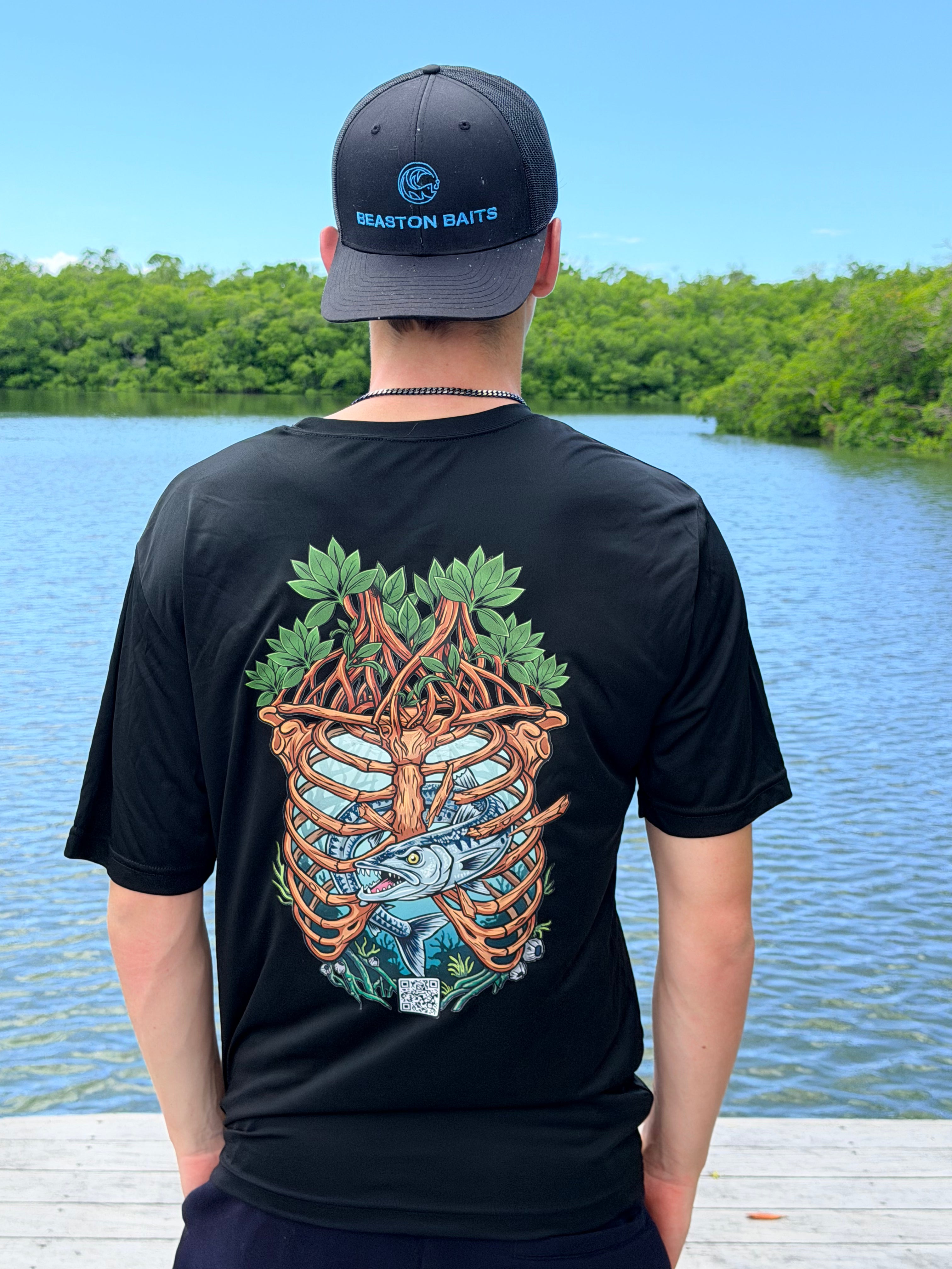Barracuda Tee